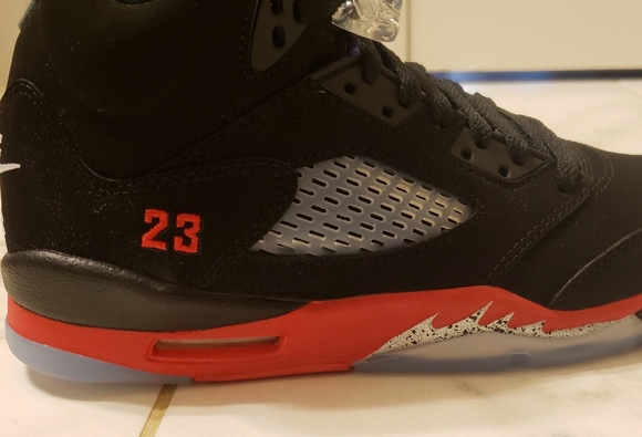 Air Jordan Retro Fire Ice Boys 4.5 - Picture 2 of 4